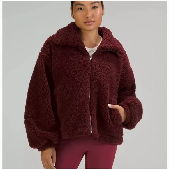 Lululemon Cinchable Fleece Zip-Up Size 8 maroon burgundy - Picture 3 of 7